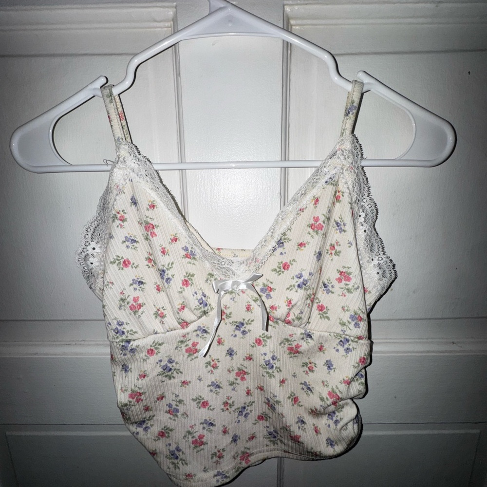 ROMWE Floral Lace Trim Camisole